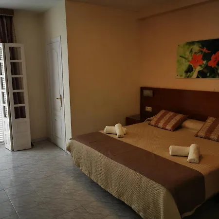 Marazul Panzió Nerja