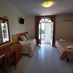 Marazul Oda ve Kahvaltı *
