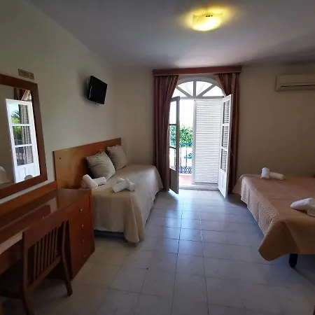 Marazul فندق مبيت وإفطار *