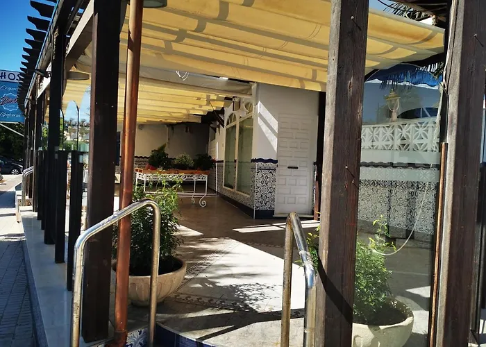 Alojamento de Acomodação e Pequeno-almoço Marazul Nerja